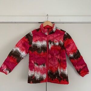 The North Face girls down puffer jacket.